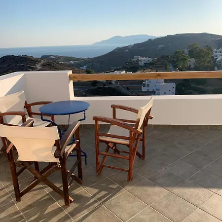 蓝天公寓 * 伊奥斯乔拉