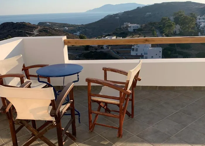 蓝天公寓 * 伊奥斯乔拉